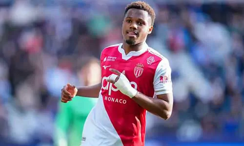 تصريحٌ قوي من والد أنسو فاتي بعد استبعاد مهاجم برشلونة من تشكيلة كأس العالم